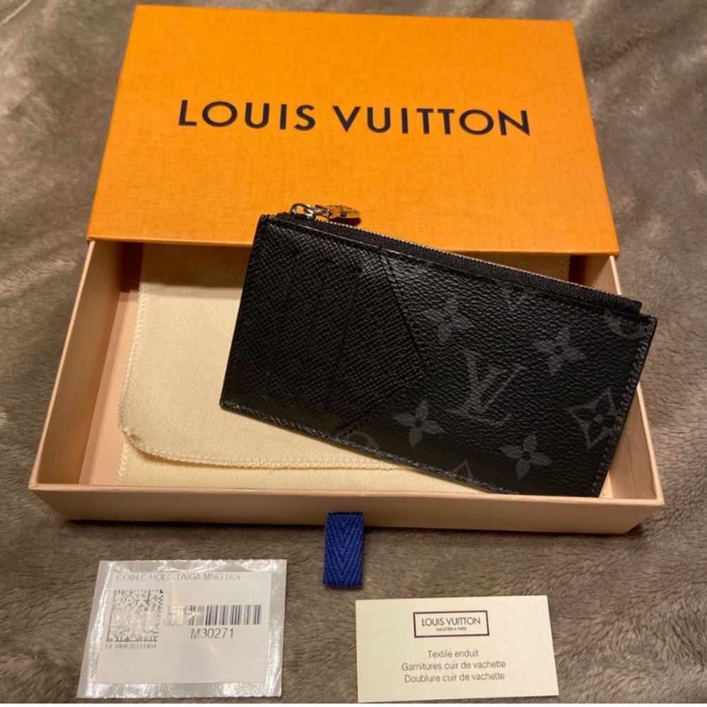 Louis Vuitton Card Holder with Coin zipper